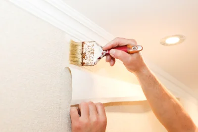 Pose de papier peint à Montbellet — revêtements muraux et toiles de verre